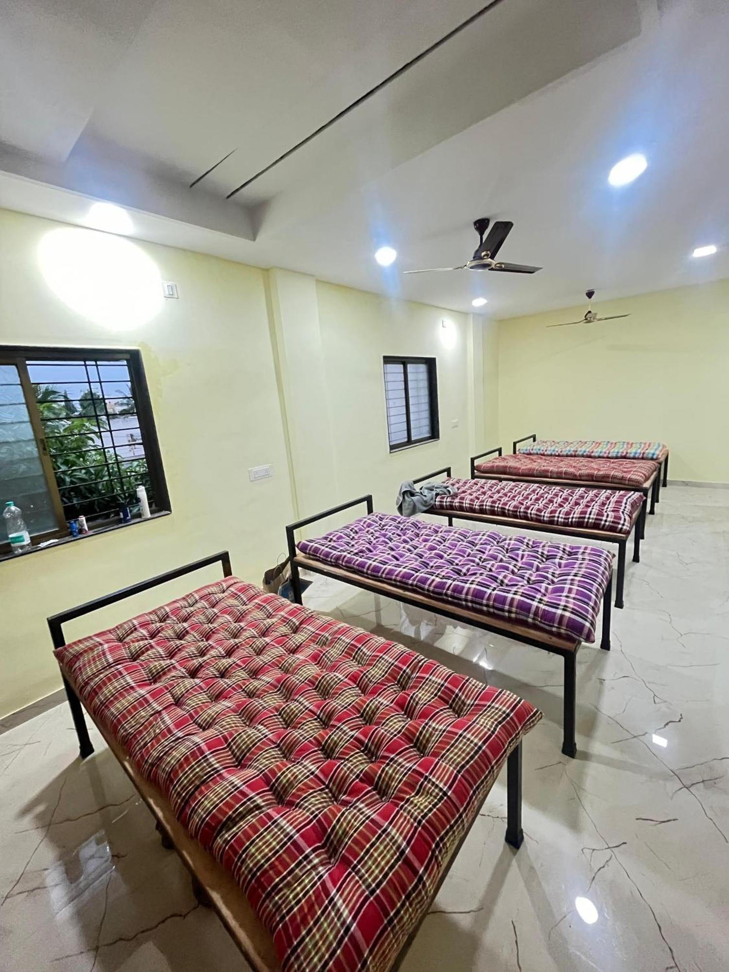 Shree Swami Samarth Pg Rooms For Boys Solapur Exterior photo